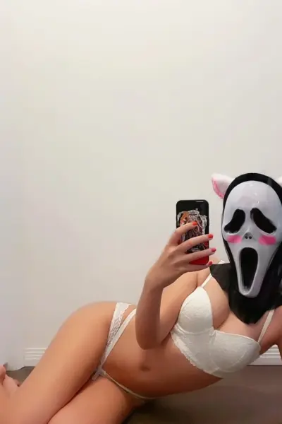 Self Assured Diddlydonger Nude Pic Sexy