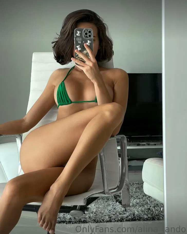 Small Ass Beautiful Alina Lando Onlyfans Videos