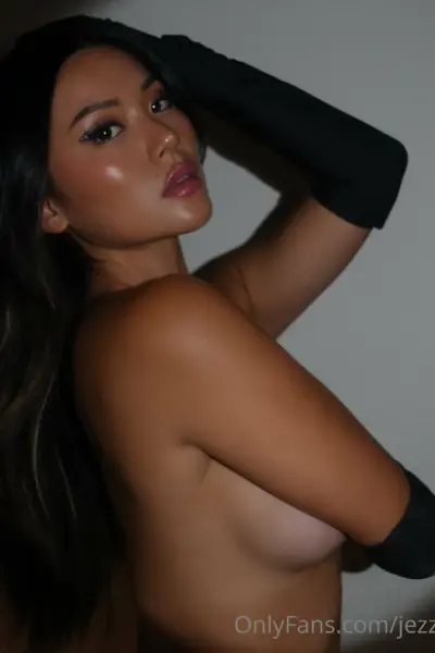 Bimbo Perky Tits Jezzi.xo Nudes Leaked
