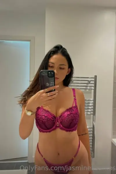 E Girl Brunette Jasmine Santos Leaked Nudes Insane
