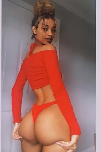 Slim Self Assured Eluabey Sex Leak