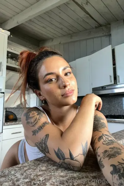 Fake Tits Wonderful Lavaxgrl Sex