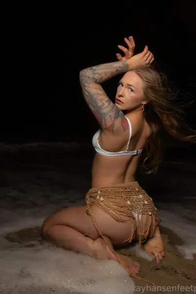 Shy Kay Hansen Sexy Pic
