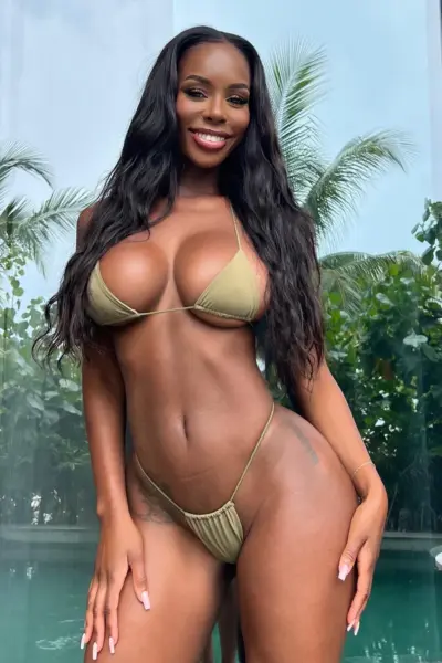 Attractive Lexi Hart Pic Leak NEW