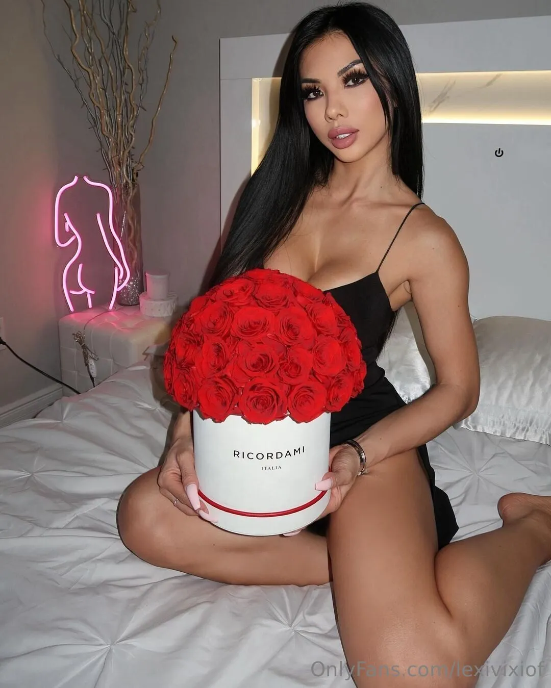 Babe Pornstar LexiVixi Nude Unbelievable Hoe Babe Pornstar LexiVixi Nude Unbelievable Hoe