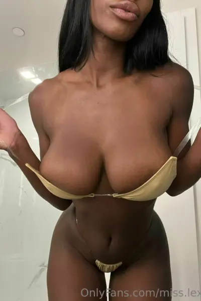 Brave Lexi Hart Onlyfans Leak NEW