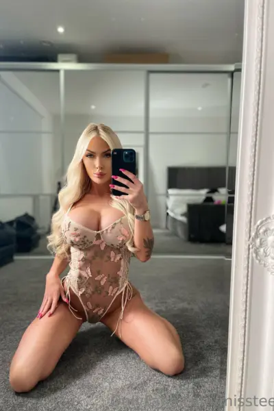 Fake Tits Hottie Miss Teela Erome