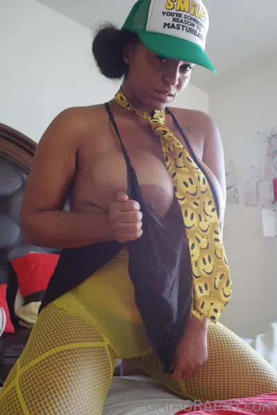 Big Boobs Slutty Babe Professor Gaia Naked Pics Beauty